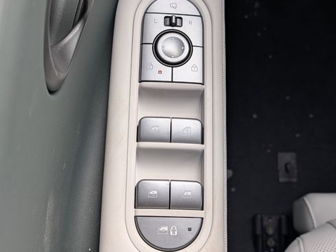 New 2026 Hyundai Ioniq 5 Limited image 12