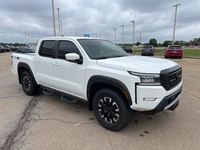 Used 2023 Nissan Frontier PRO-4X w/ Tow Package
