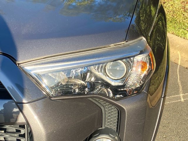 Used 2014 Toyota 4Runner SR5 Premium AWD/4WD image 5