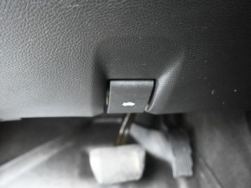 Used 2020 RAM 1500 Big Horn AWD/4WD image 30