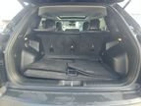Used 2019 Jeep Cherokee Limited AWD/4WD image 8