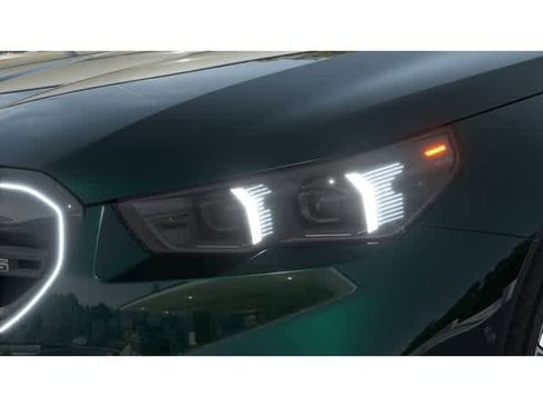 New 2026 BMW M5 w/ Carbon Package image 6