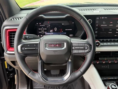 Used 2024 GMC Canyon AT4X AWD/4WD image 31