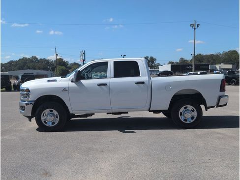 New 2026 RAM 2500 Tradesman w/ Chrome Appearance Group image 2