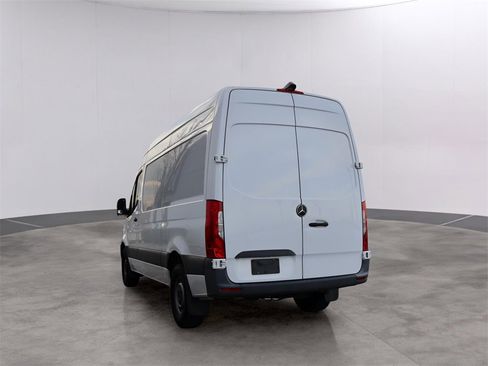 Used 2023 Mercedes-Benz Sprinter 144 Cargo image 7