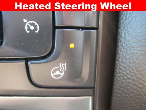 Used 2023 Chevrolet Tahoe Z71 w/ Z71 Off-Road Package AWD/4WD image 32