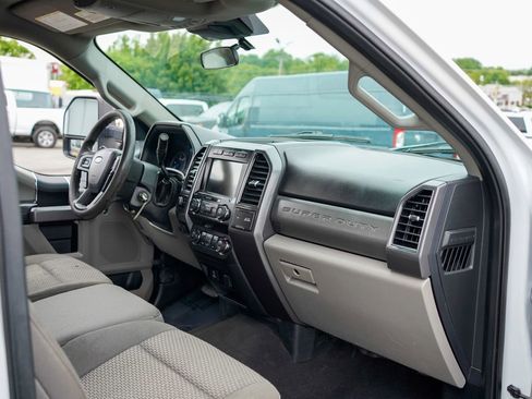 Used 2020 Ford F250 XLT w/ XLT Value Package AWD/4WD image 22