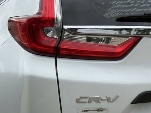 Used 2019 Honda CR-V LX image 6