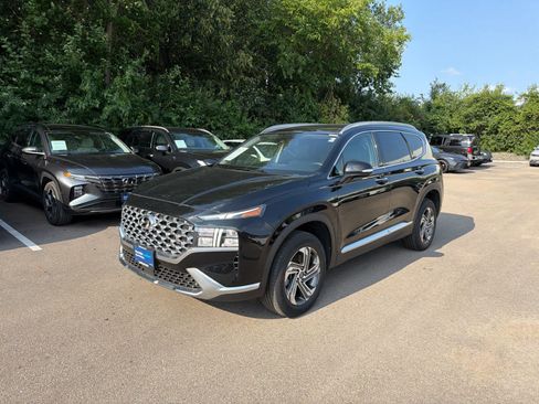 Certified 2023 Hyundai Santa Fe SEL w/ Premium Package AWD/4WD image 4