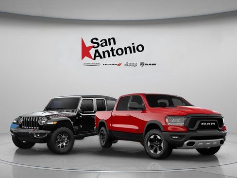 Certified 2022 Jeep Wrangler Unlimited Sahara image 35