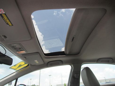 Used 2012 Honda Civic EX-L image 17