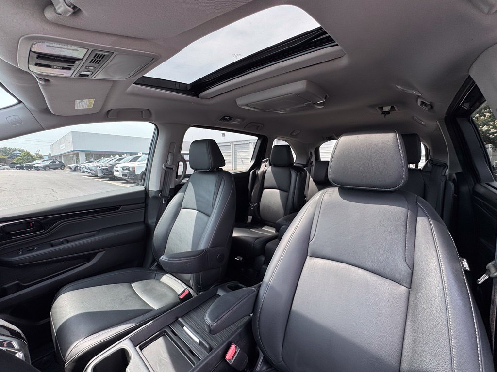 Used 2024 Honda Odyssey Touring image 19