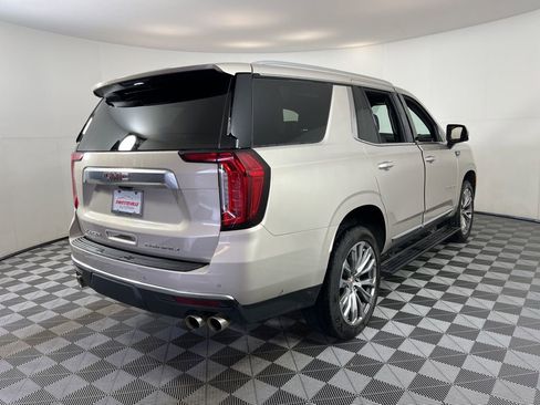 Used 2021 GMC Yukon Denali w/ Denali Premium Package image 19