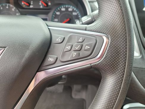 Used 2023 Chevrolet Malibu LT FWD image 25