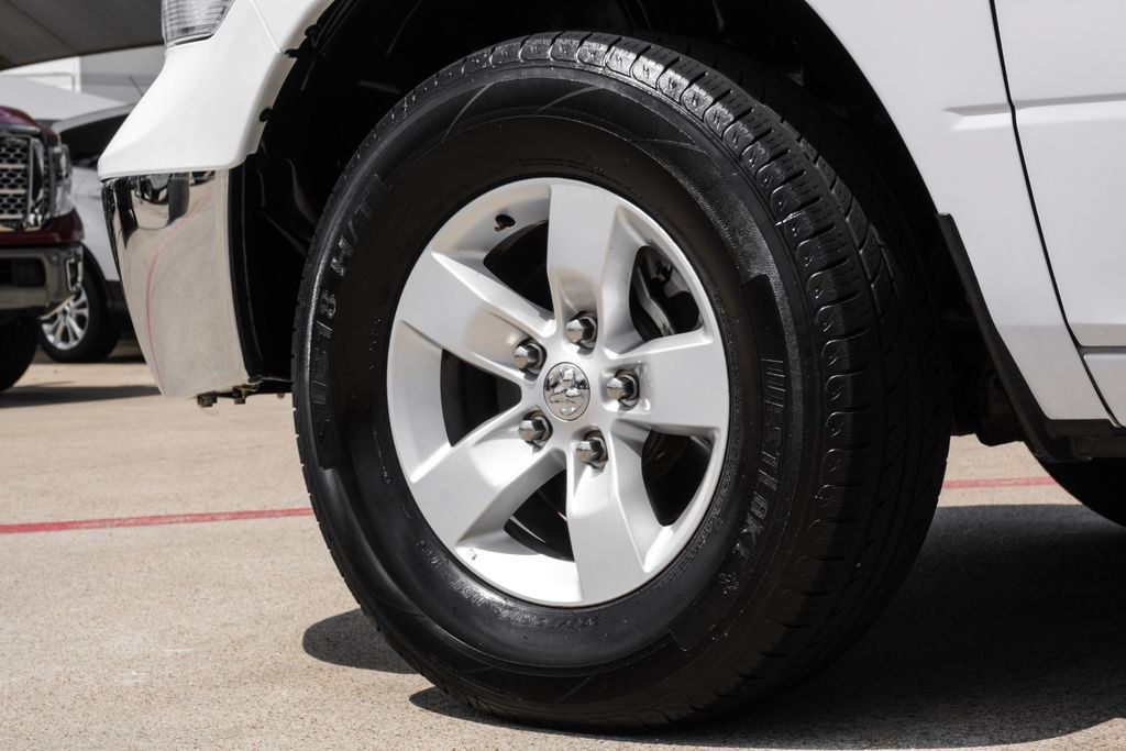 Used 2022 RAM 1500 Classic SLT RWD image 53