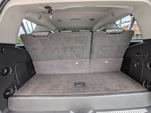 Used 2017 GMC Yukon SLT w/ Open Road Package RWD image 20