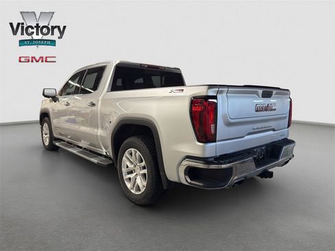 Used 2021 GMC Sierra 1500 SLT w/ SLT Convenience Package image 8