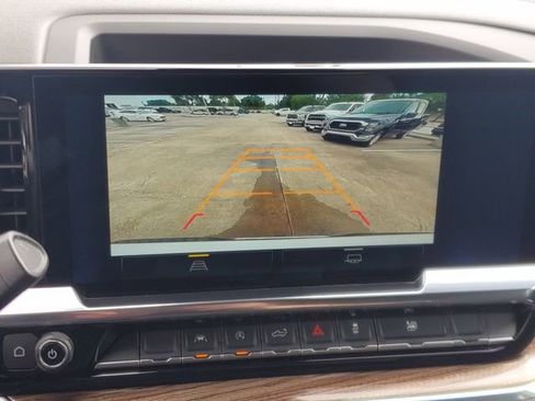 Used 2025 Chevrolet Silverado 1500 LT image 28