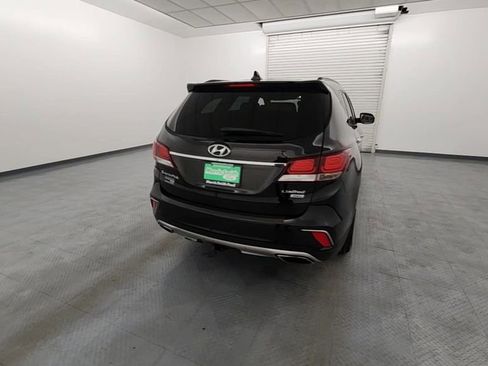 Used 2017 Hyundai Santa Fe Limited w/ Cargo Package image 7