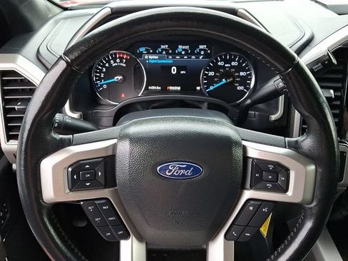 Used 2022 Ford F250 Lariat w/ Black Appearance Package AWD/4WD image 20