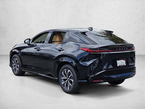 Certified 2025 Lexus RZ 450e w/ Accessory Package (2T) AWD/4WD image 8