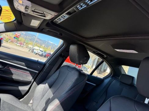 Used 2018 BMW 330i xDrive Sedan image 27