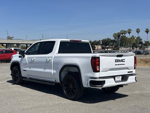 New 2026 GMC Sierra 1500 Elevation w/ LPO, Elevation Black Package RWD image 6