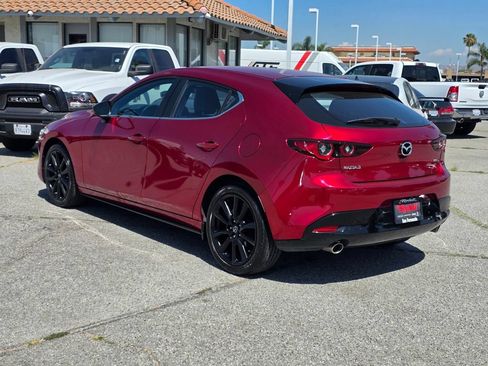 Used 2024 MAZDA MAZDA3 s FWD image 6