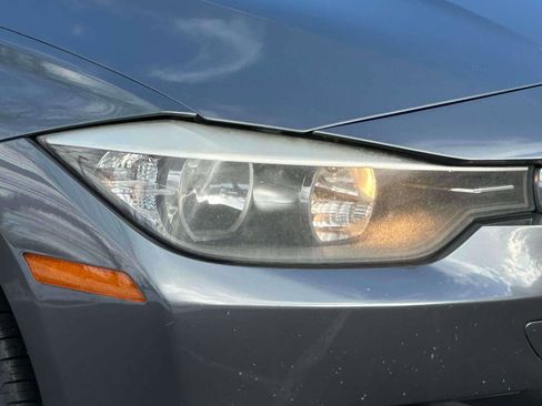 Used 2014 BMW 320i xDrive Sedan image 10