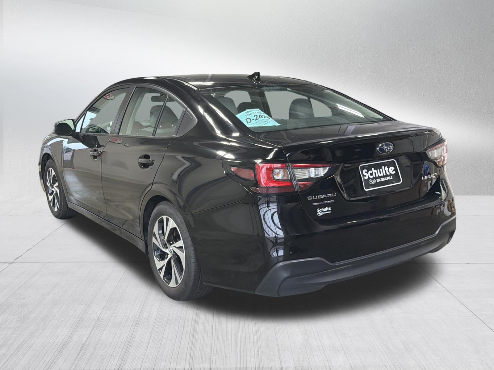 Certified 2025 Subaru Legacy Premium AWD/4WD image 5