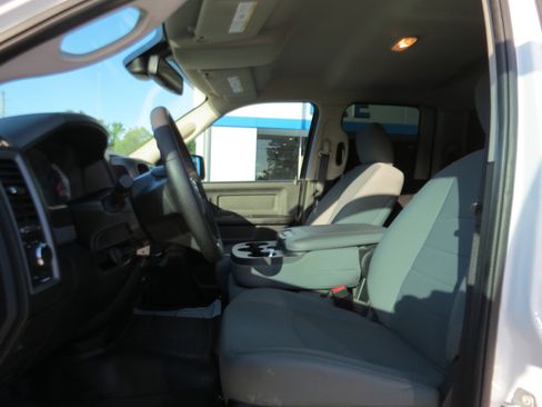 Used 2017 RAM 1500 Tradesman w/ Popular Equipment Group RWD image 14
