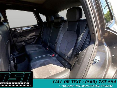 Used 2018 Porsche Macan AWD/4WD image 26