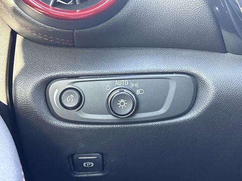 Used 2019 Chevrolet Blazer RS image 26