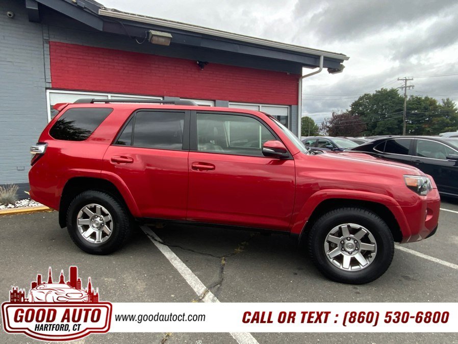 Used 2016 Toyota 4Runner Trail Premium AWD/4WD image 4