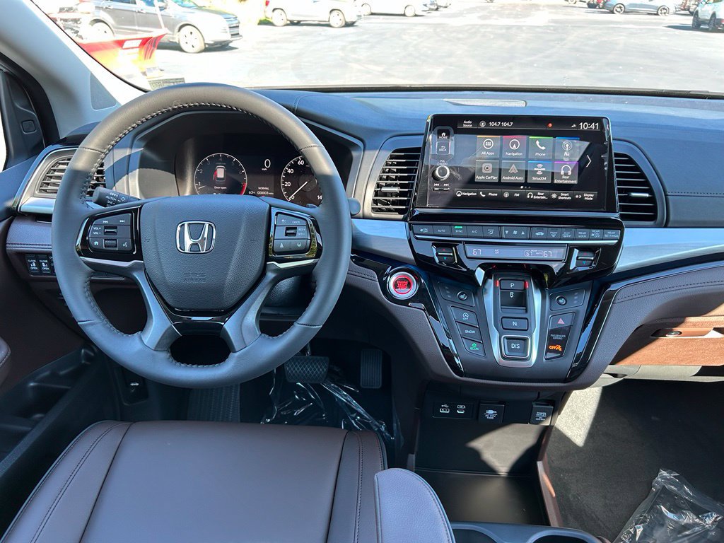 New 2027 Honda Odyssey Touring image 23