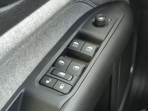 New 2026 Jeep Compass Latitude image 20