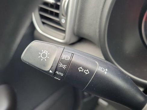 Used 2022 Kia Sportage LX FWD image 16