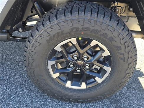 New 2026 Jeep Gladiator Rubicon image 7