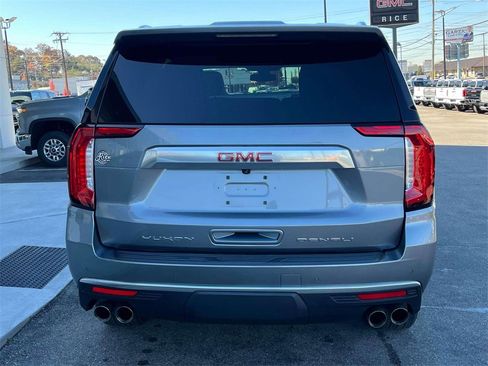 Used 2021 GMC Yukon Denali image 4