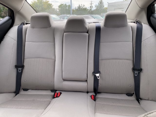 Used 2025 Nissan Altima 2.5 SV FWD image 11