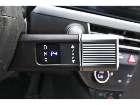 Used 2025 Hyundai Sonata SEL FWD image 24
