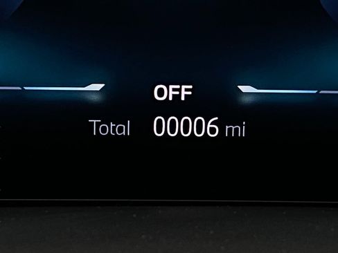 New 2026 BMW X5 xDrive50e image 19