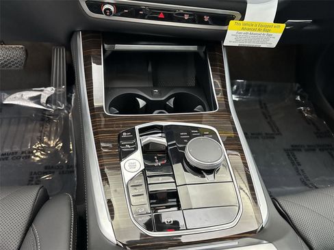 New 2026 BMW X5 xDrive40i w/ Climate Comfort Package image 23