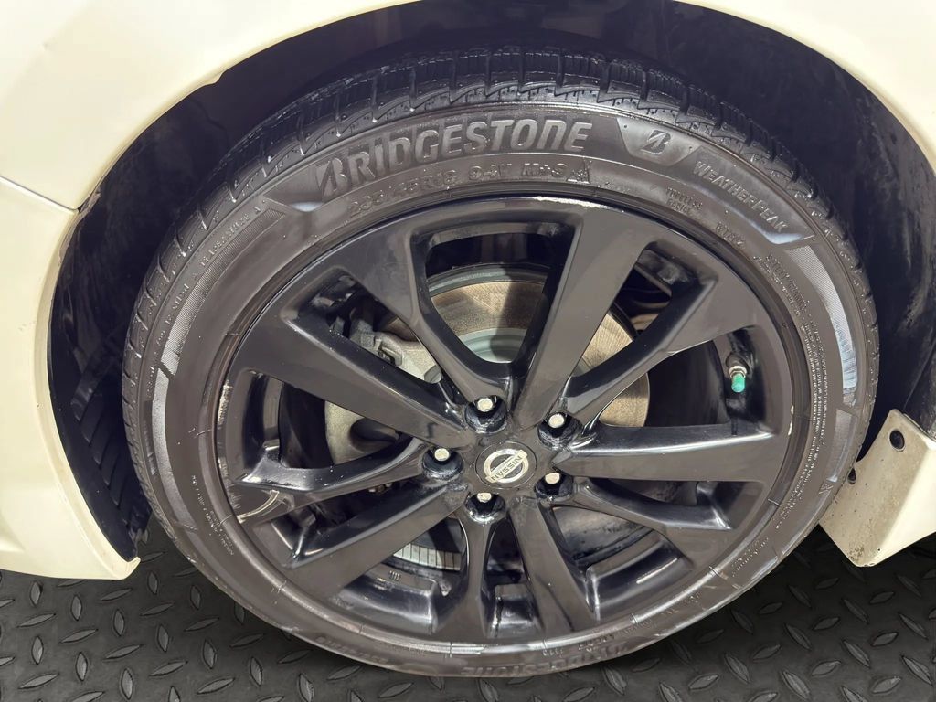 Used 2017 Nissan Altima 2.5 SR w/ Midnight Edition Package FWD image 25