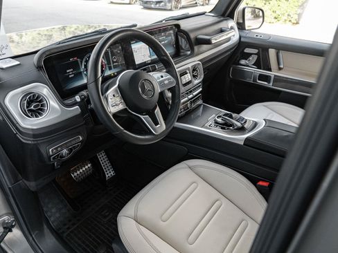 Used 2020 Mercedes-Benz G 550 image 2