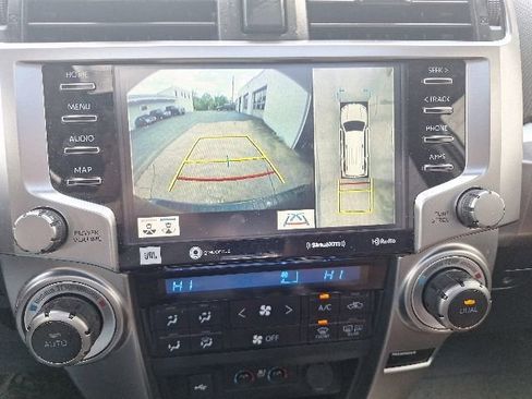 Used 2023 Toyota 4Runner Limited AWD/4WD image 24