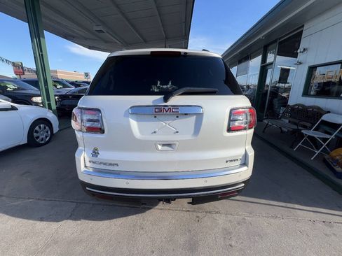 Used 2015 GMC Acadia SLT AWD/4WD image 4