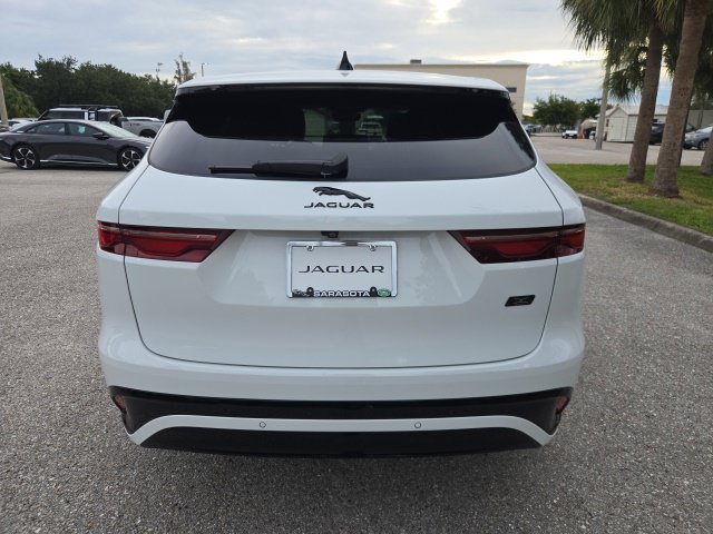 Used 2026 Jaguar F-PACE R-Dynamic S AWD/4WD image 4