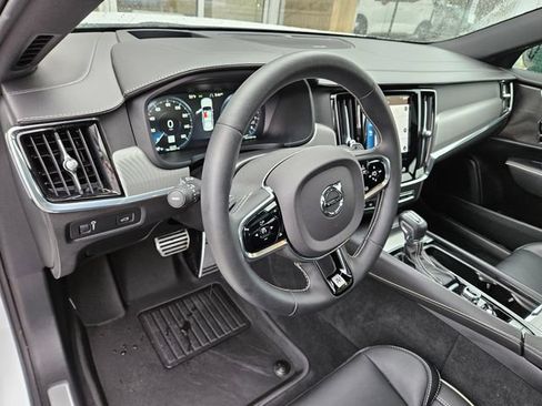 Used 2020 Volvo S90 T6 R-Design AWD/4WD image 19