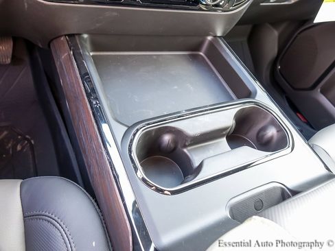 New 2026 Chevrolet Silverado 2500 ZR2 image 19